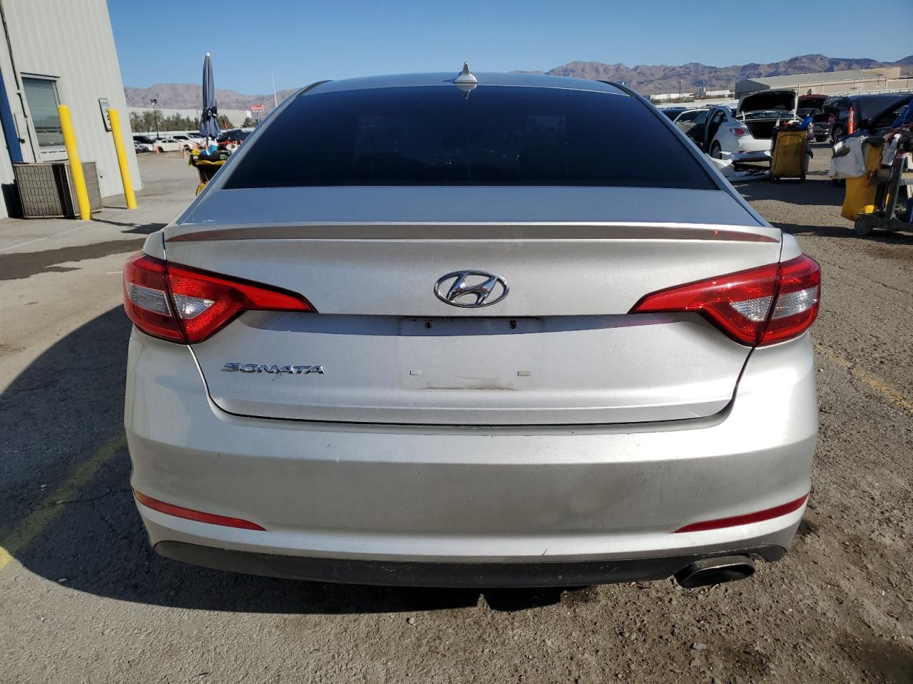 2016 Hyundai Sonata - Image 6