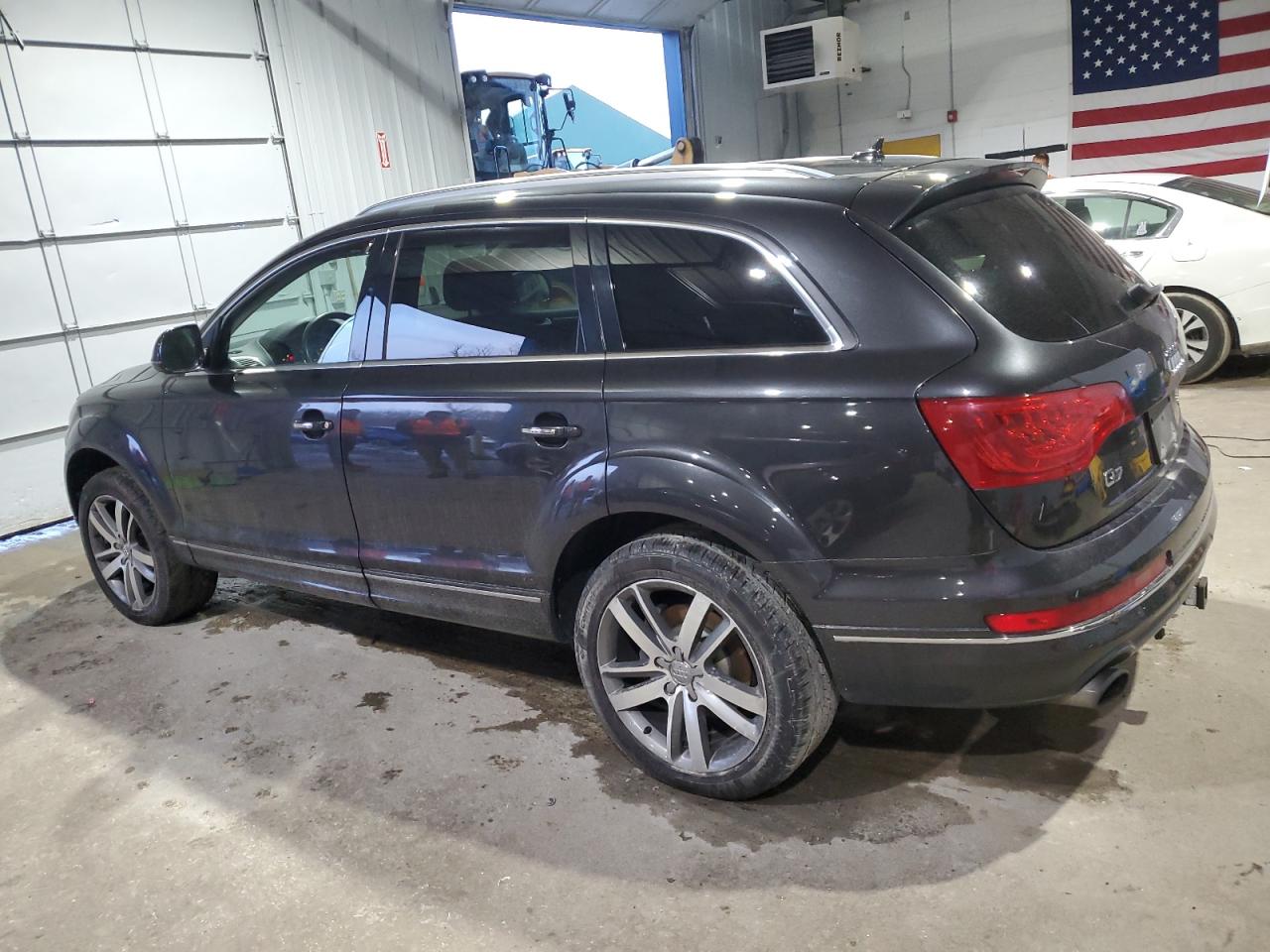 2014 Audi Q7 - Image 2