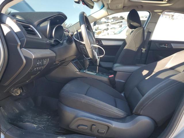  SUBARU LEGACY 2017 Srebrny