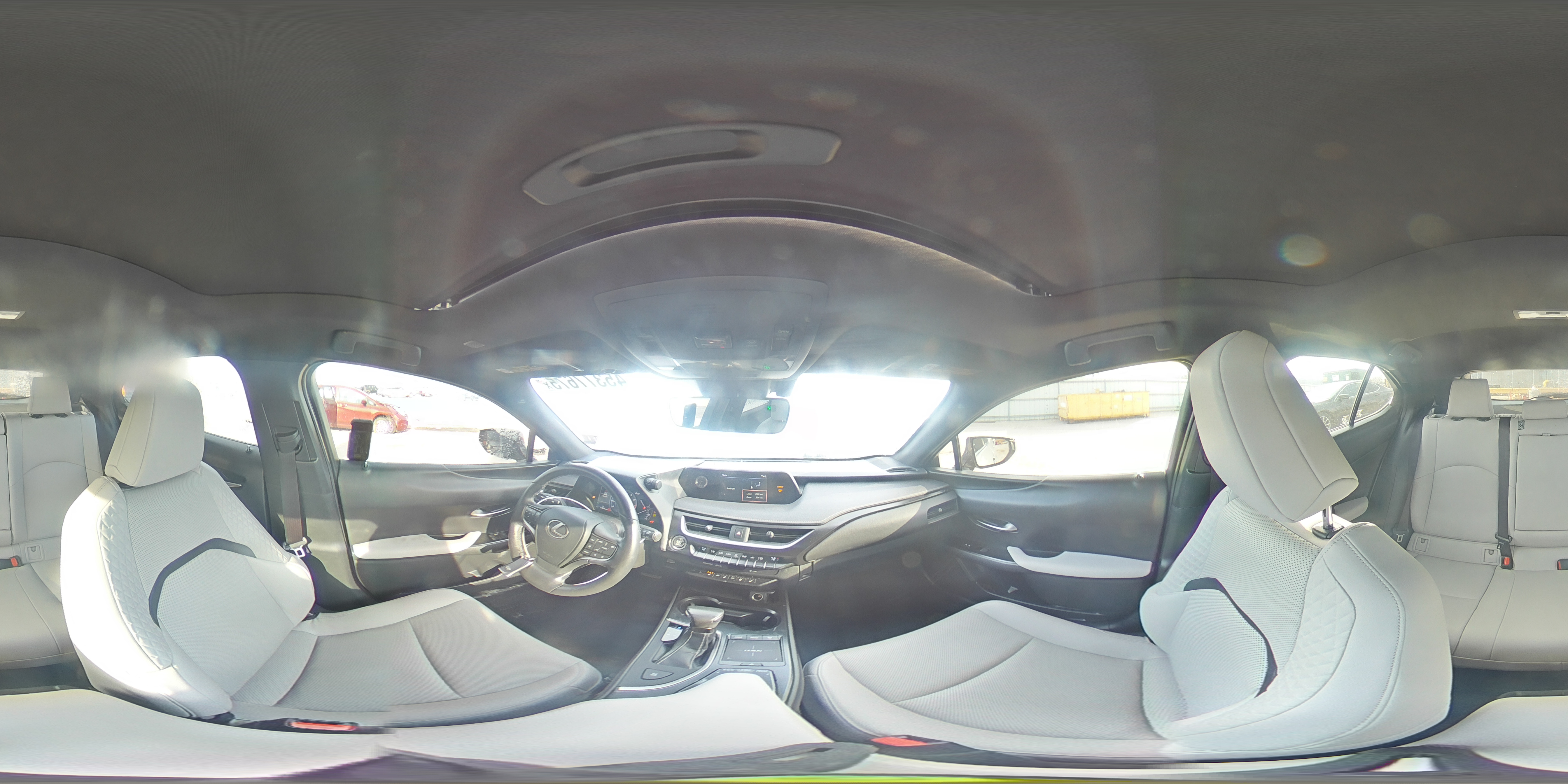 2019 Lexus UX - Image 16