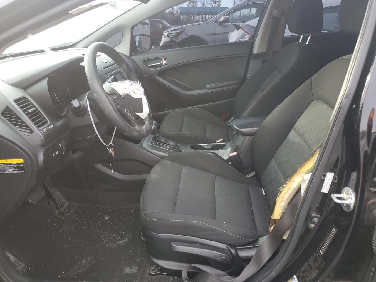 2016 Kia Forte - Image 7