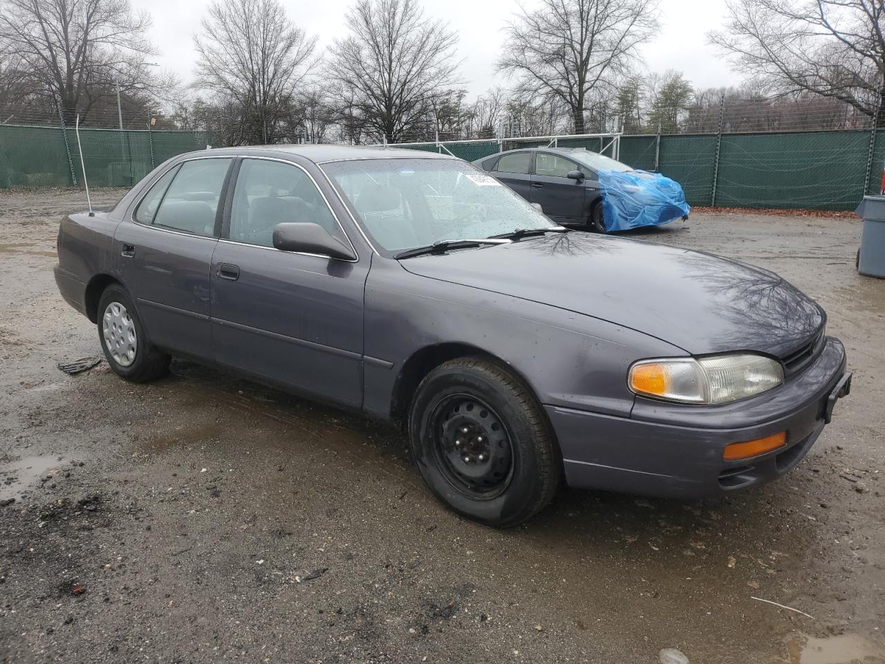 1996 Toyota Camry - Image 4