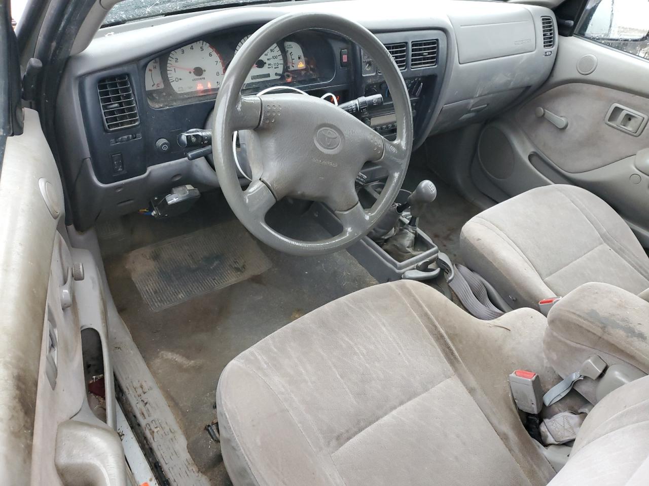 2002 Toyota Tacoma - Image 8