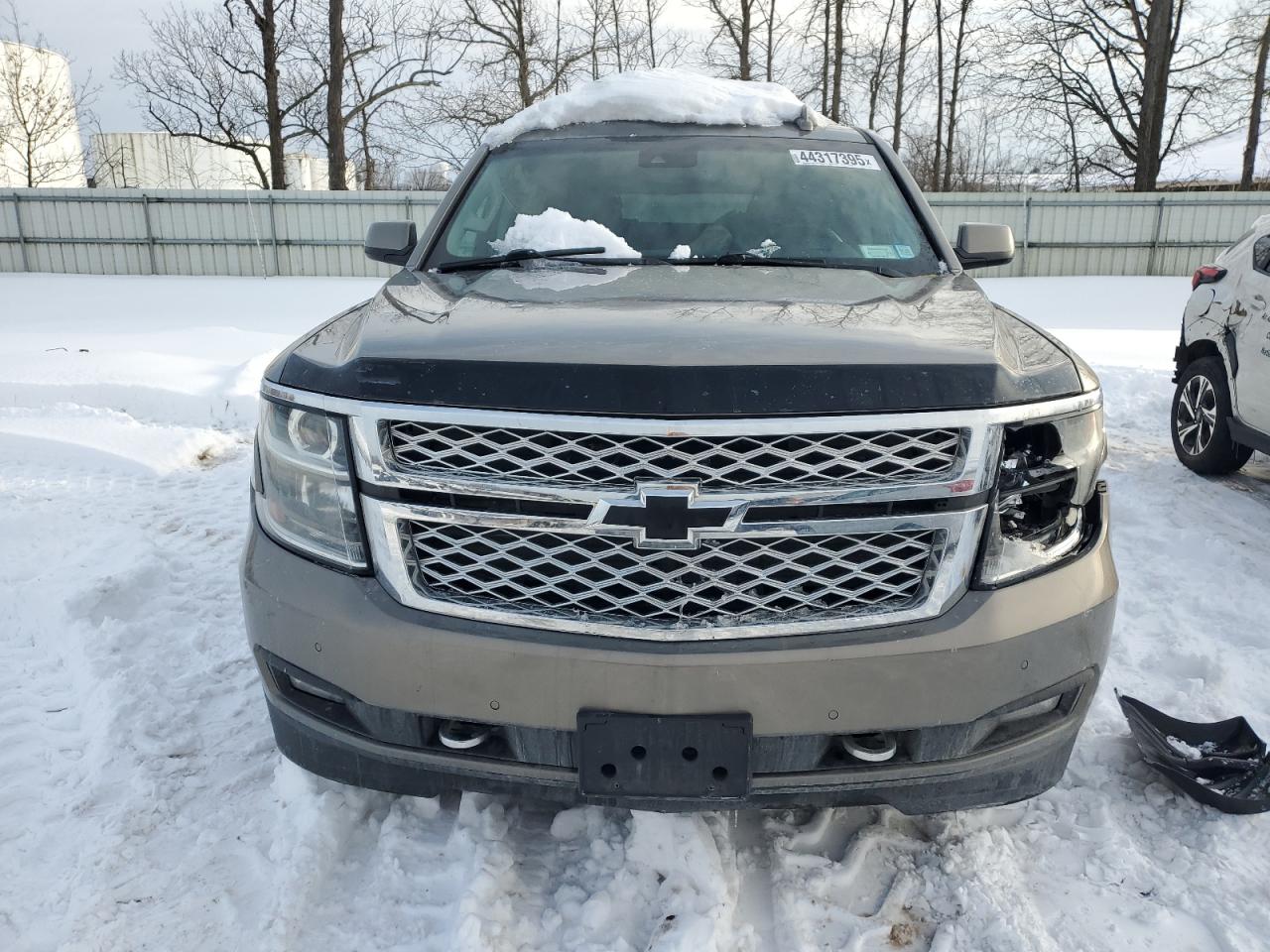 2019 Chevrolet Suburban - Image 5