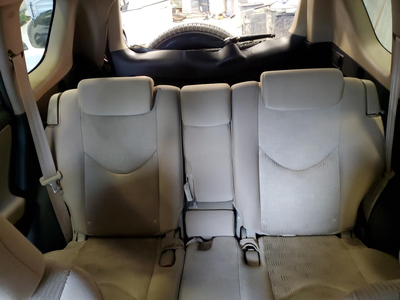 2010 Toyota RAV 4 - Image 10
