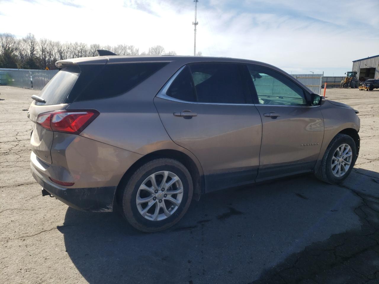 2018 Chevrolet Equinox - Image 3