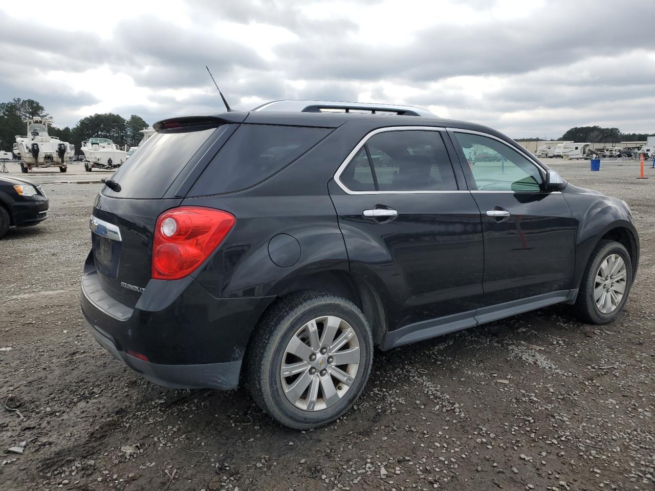 2011 Chevrolet Equinox - Image 3
