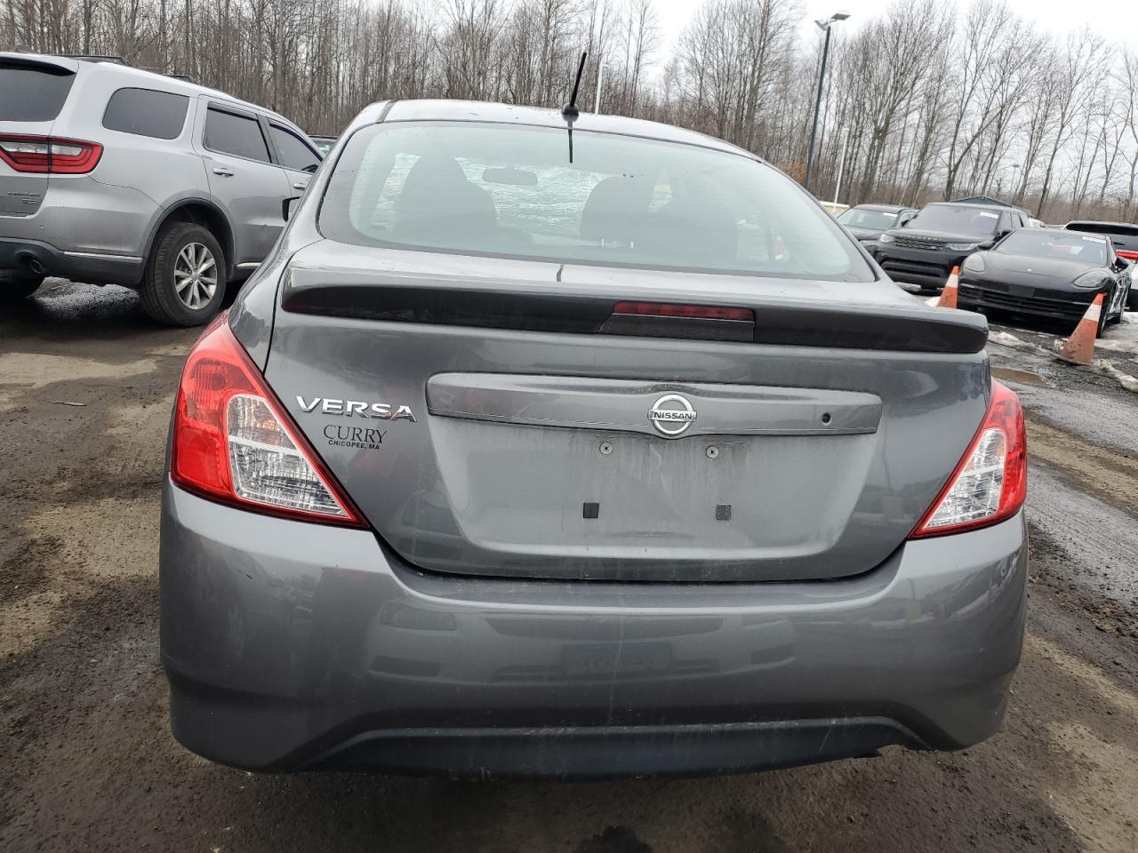 2018 Nissan Versa - Image 6