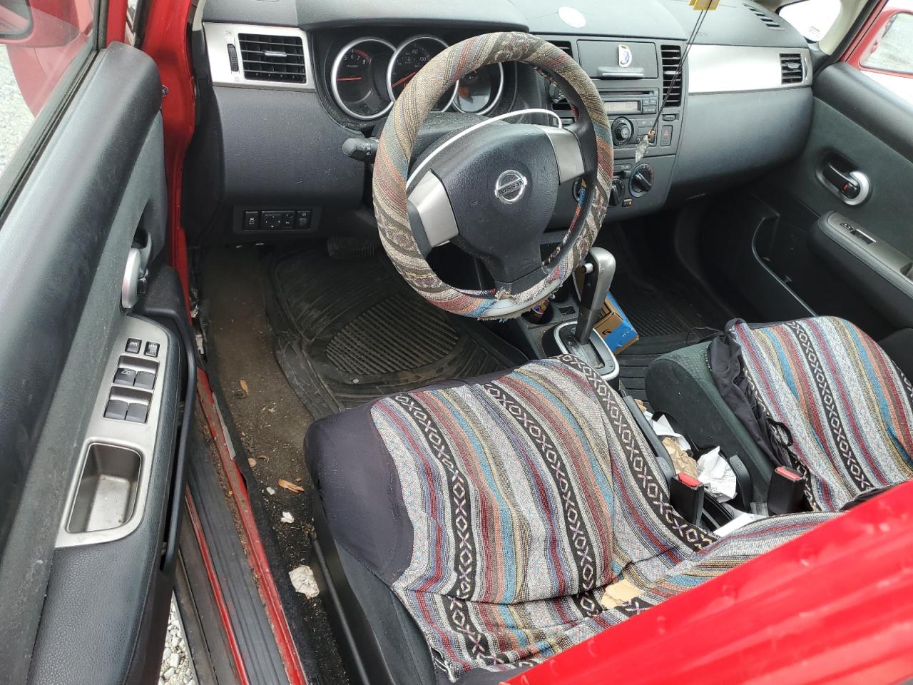 2012 Nissan Versa - Image 8