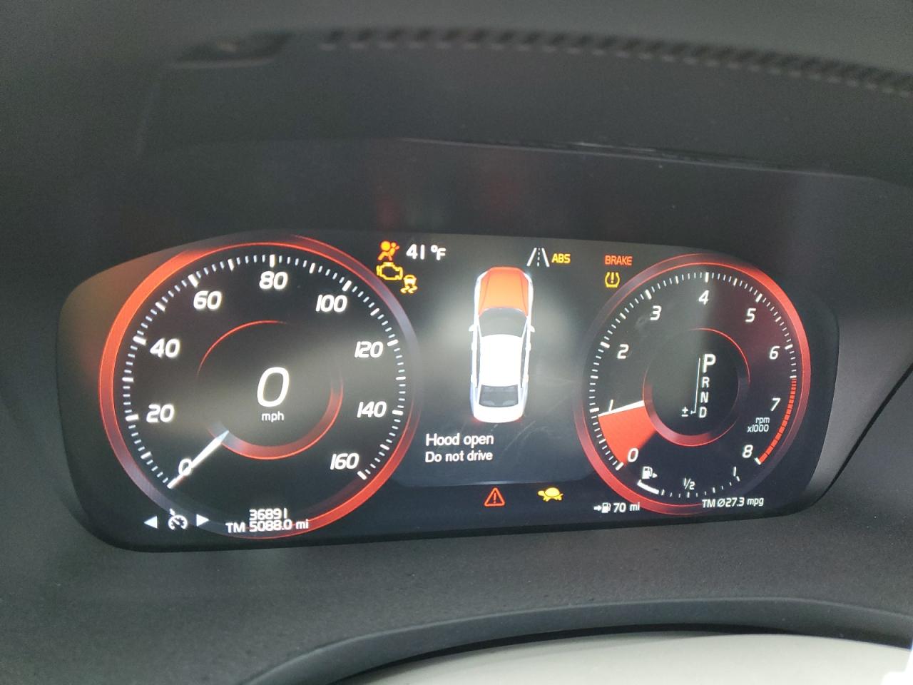 2019 Volvo S60 - Image 9
