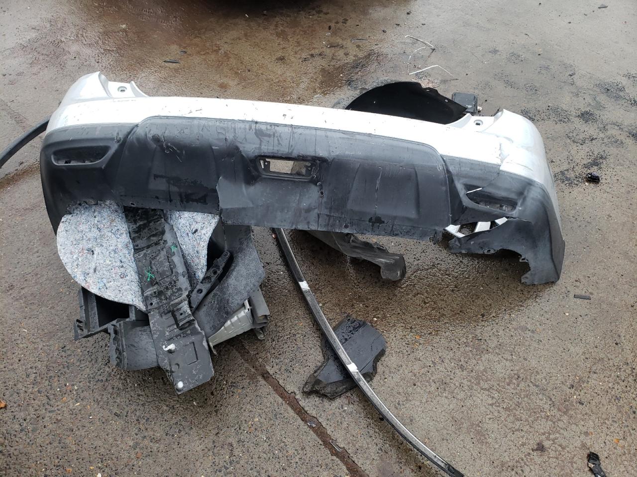 2016 Nissan Rogue - Image 13