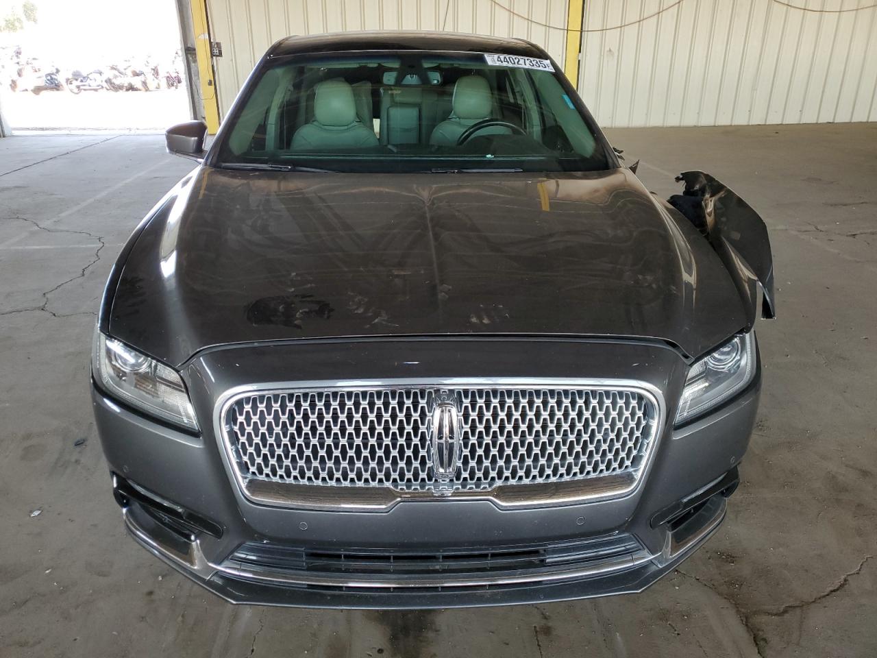 2017 Lincoln Continental - Image 5