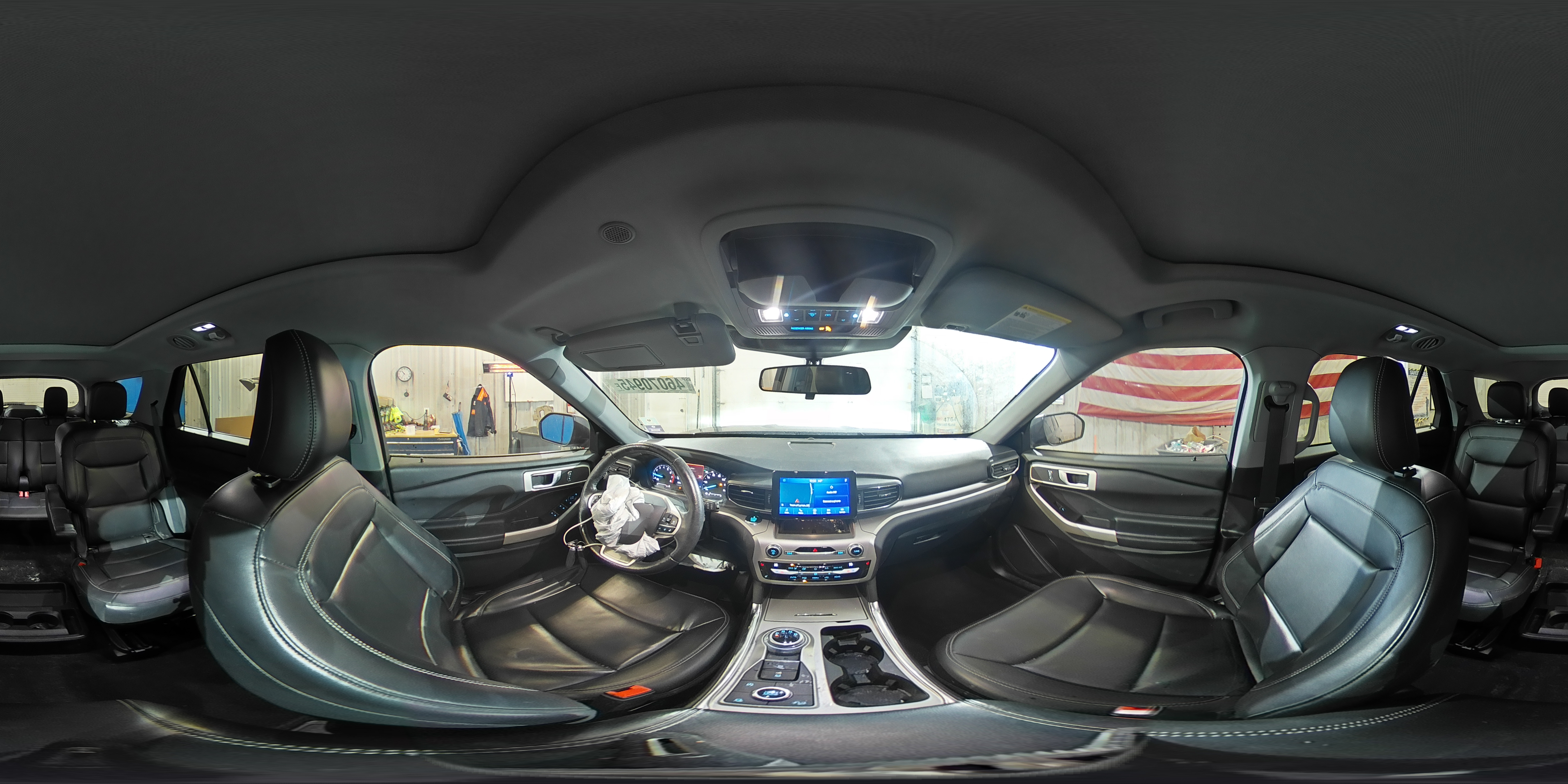 2021 Ford Explorer - Image 13