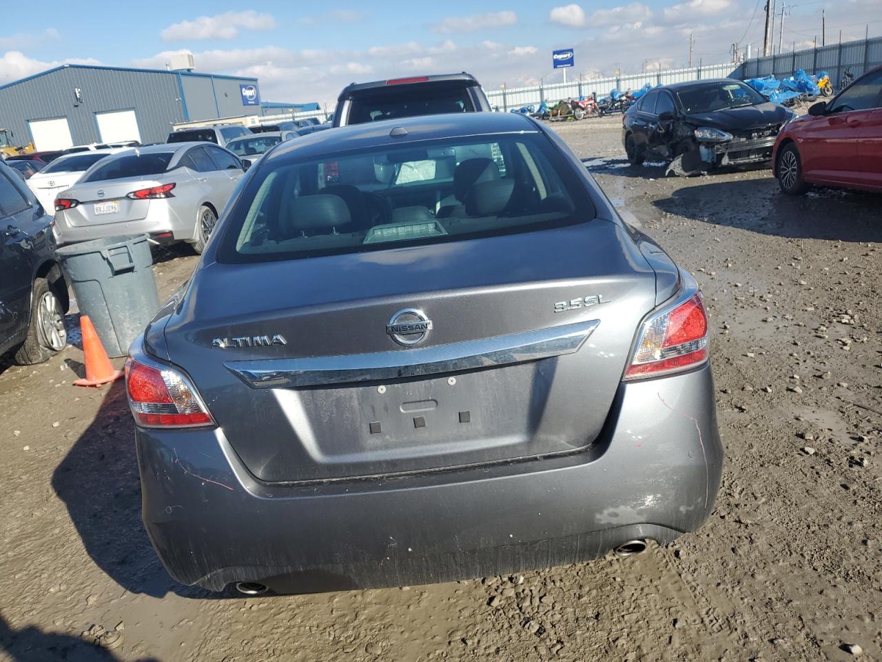 2015 Nissan Altima - Image 6