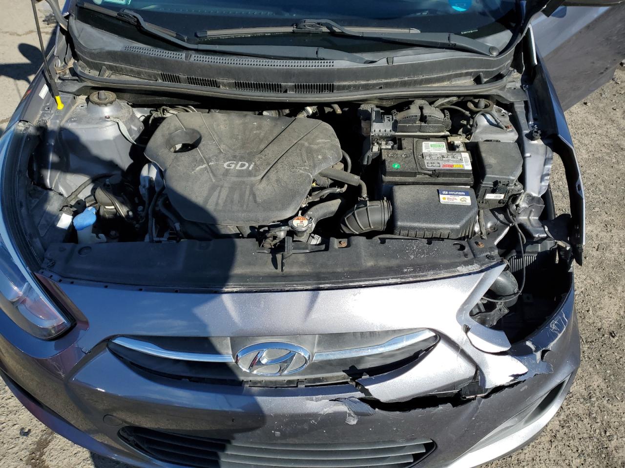 2015 Hyundai Accent - Image 11
