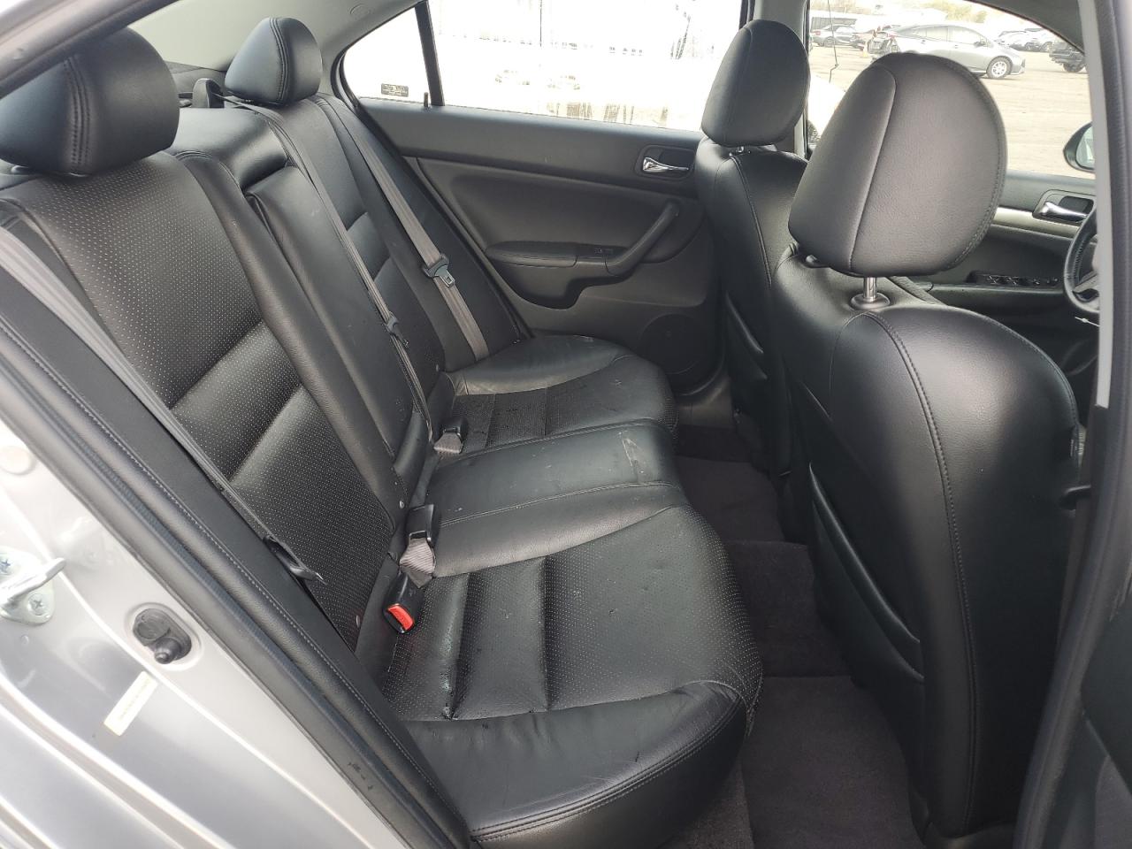 2004 Acura TSX - Image 10