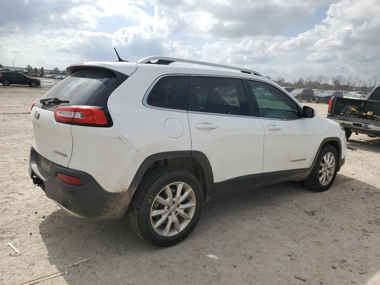 2015 Jeep Grand Cherokee - Image 3