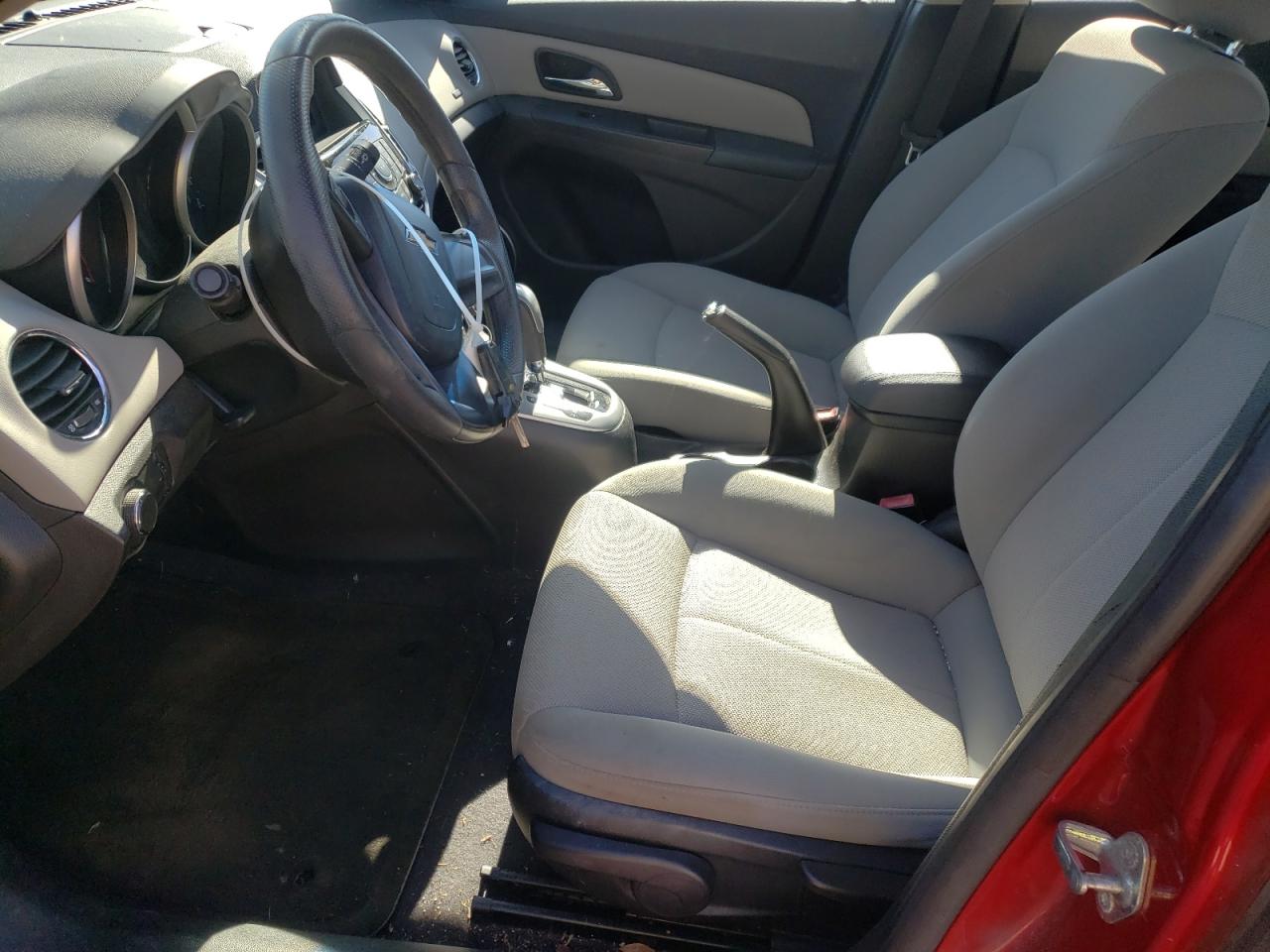 2011 Chevrolet Cruze - Image 7