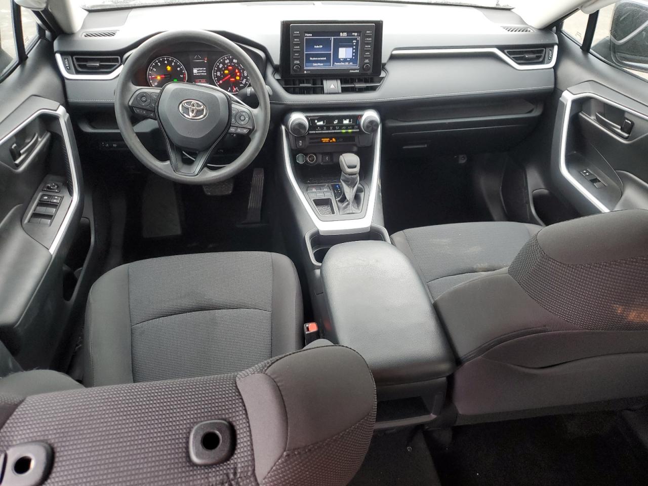 2021 Toyota RAV 4 - Image 8