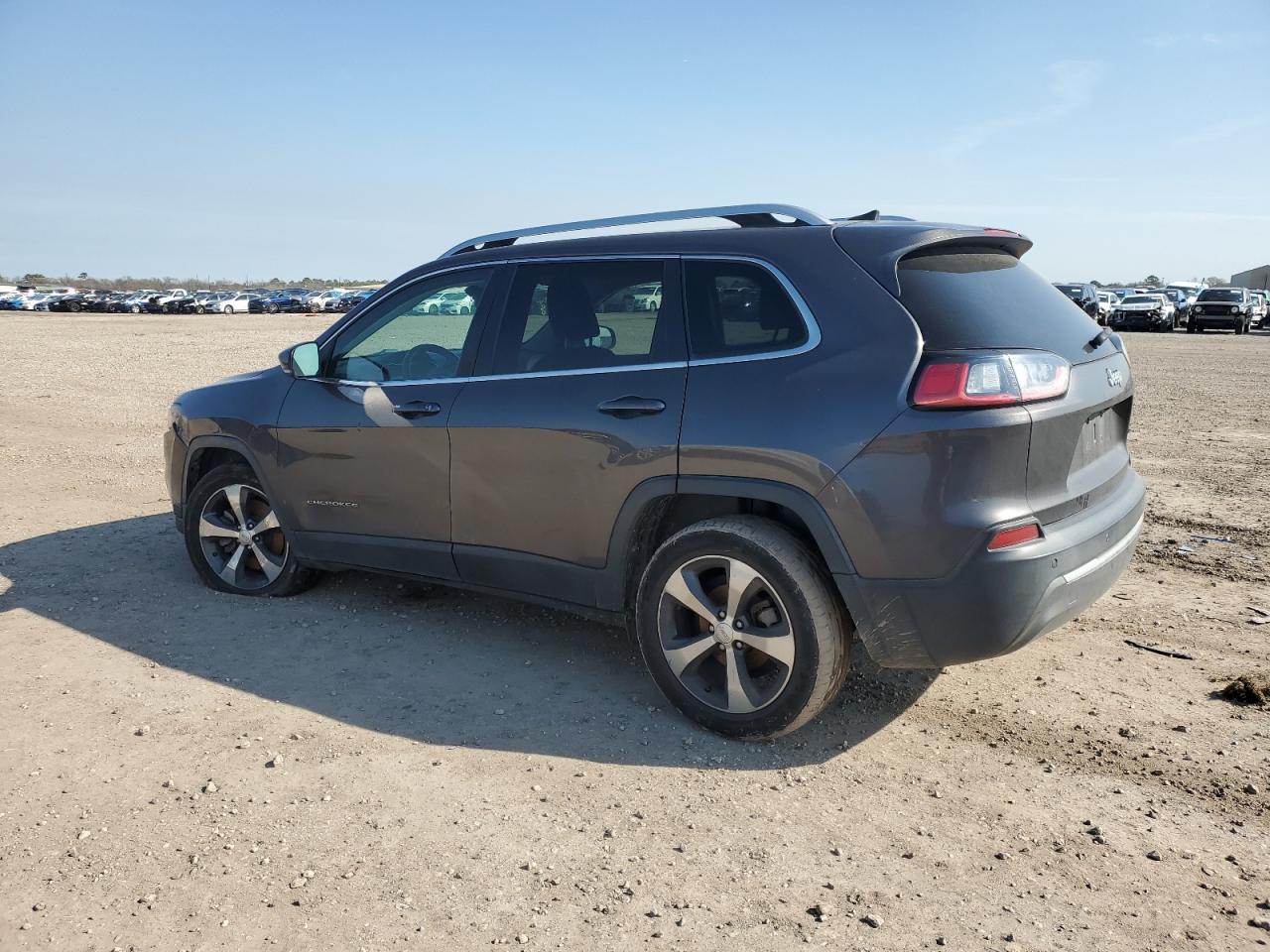 2019 Jeep Grand Cherokee - Image 2