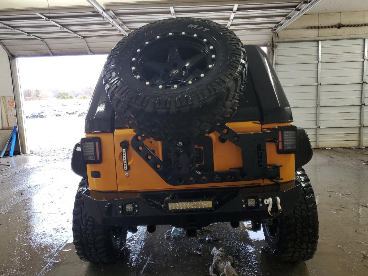 2012 Jeep Wrangler - Image 6