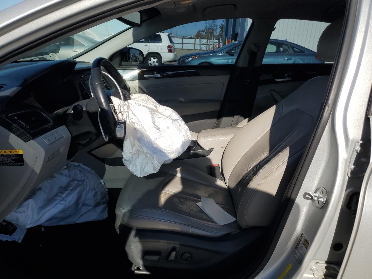 2015 Hyundai Sonata - Image 7