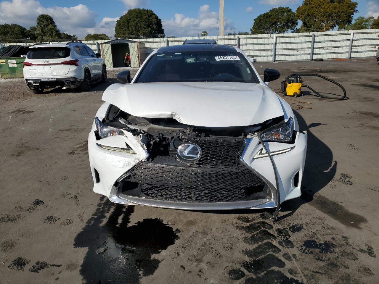2017 Lexus RC - Image 5