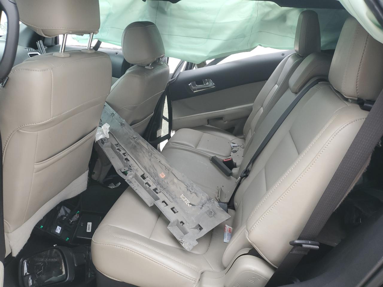 2014 Ford Explorer - Image 11