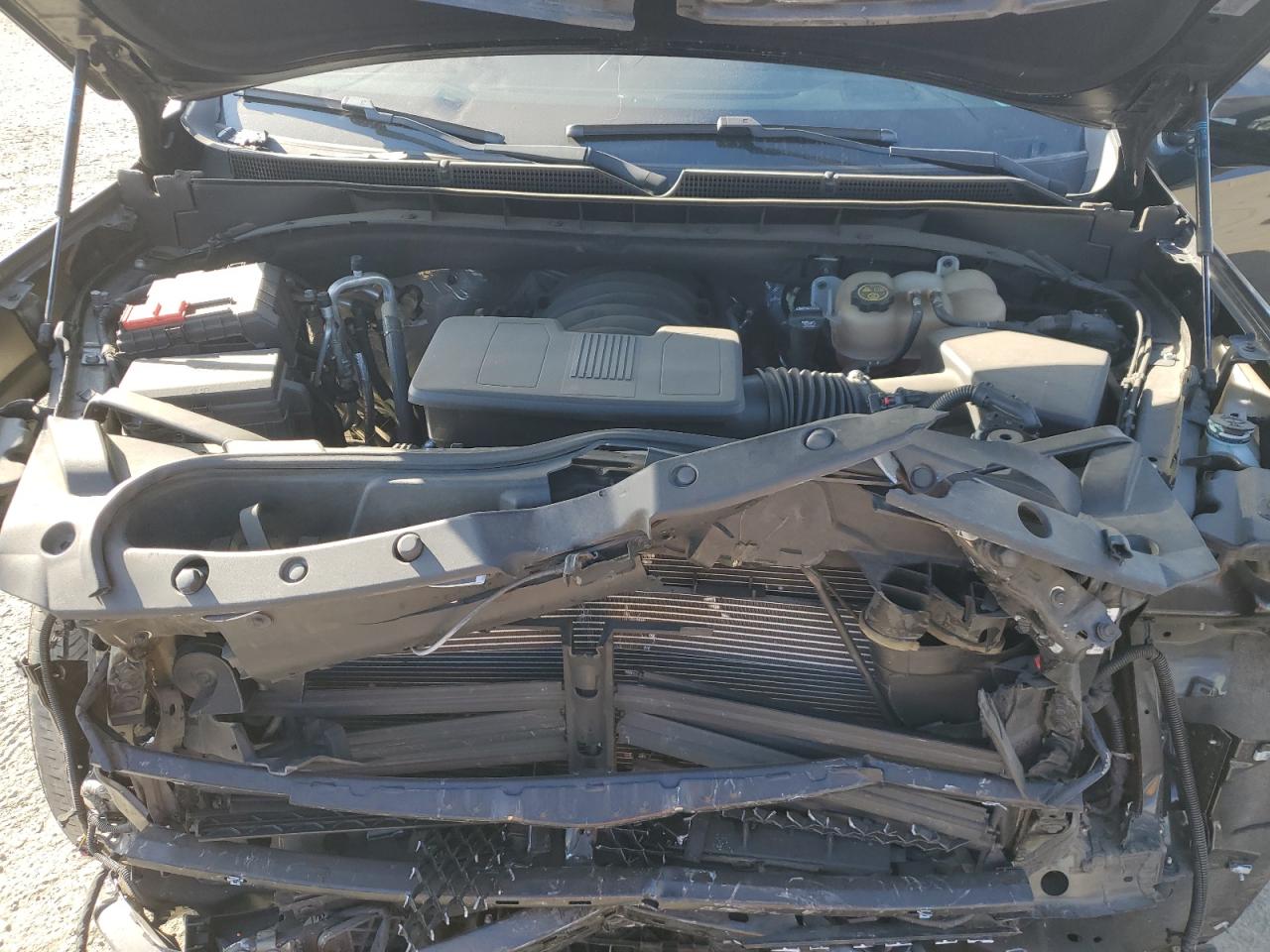 2022 Cadillac Escalade - Image 13