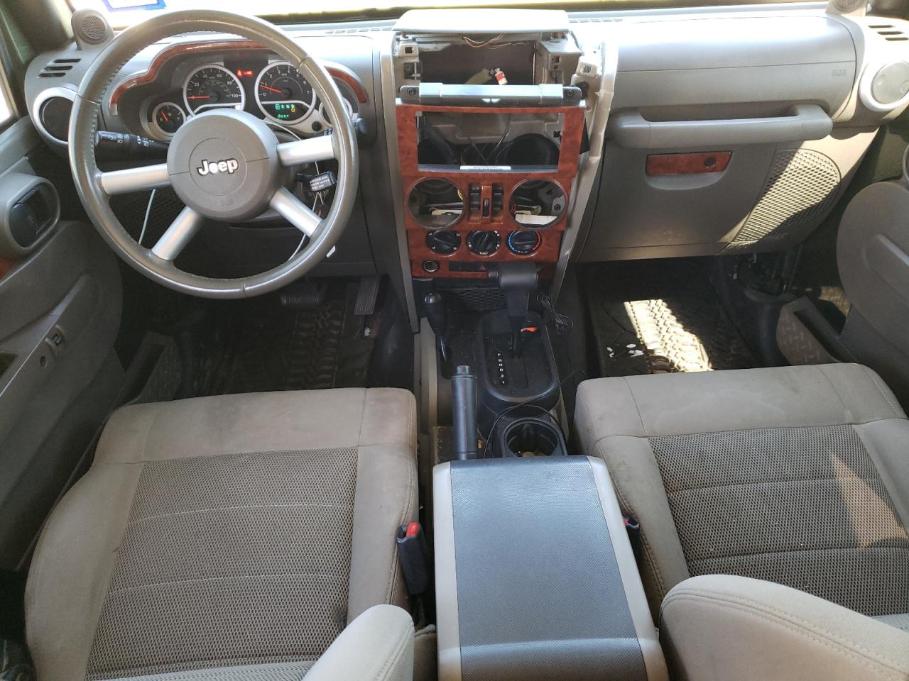 2009 Jeep Wrangler - Image 8