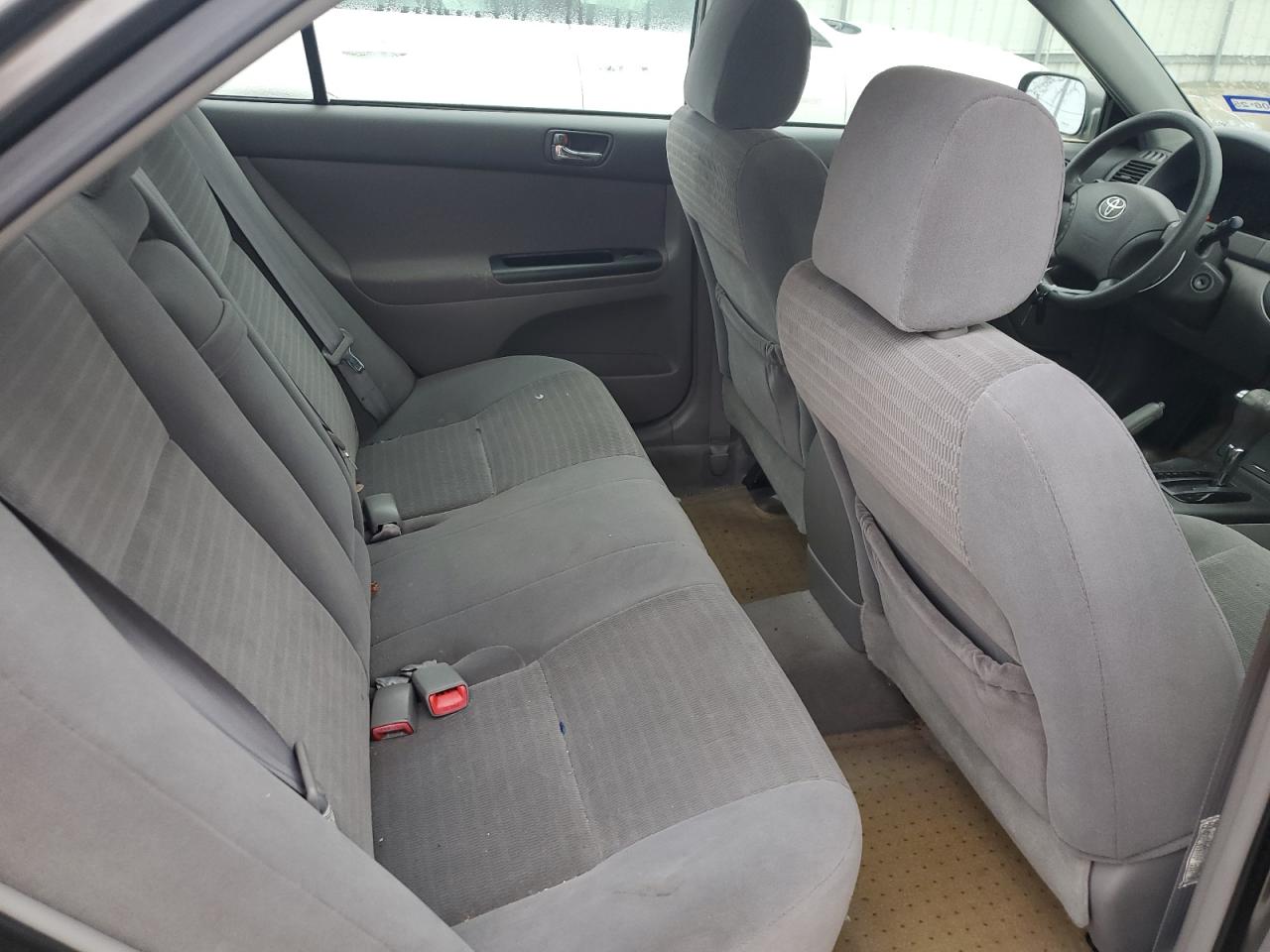 2005 Toyota Camry - Image 10