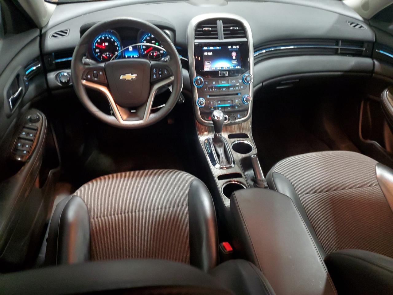 2015 Chevrolet Malibu - Image 8