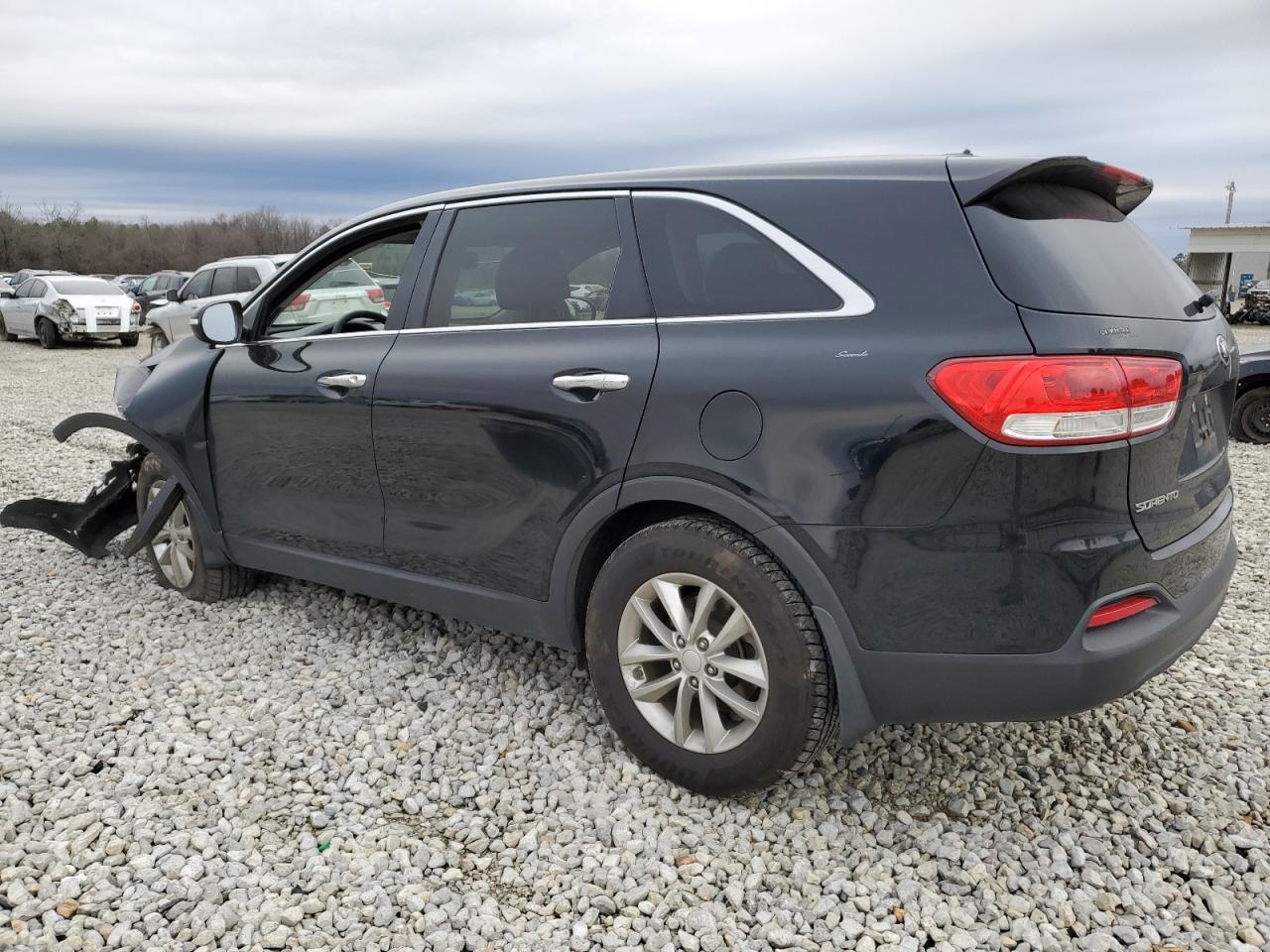 2017 Kia Sorento - Image 2