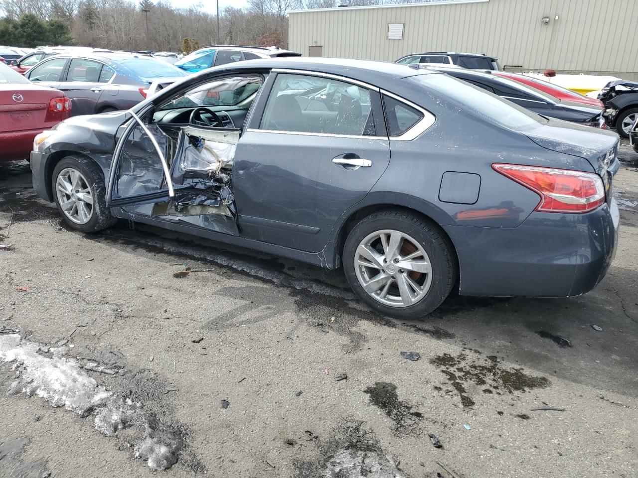 2013 Nissan Altima - Image 2