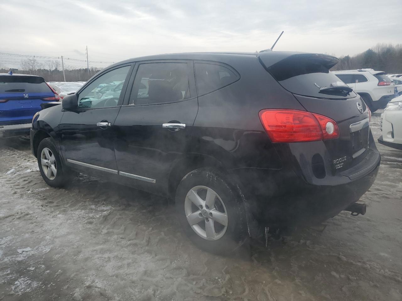 2012 Nissan Rogue - Image 2