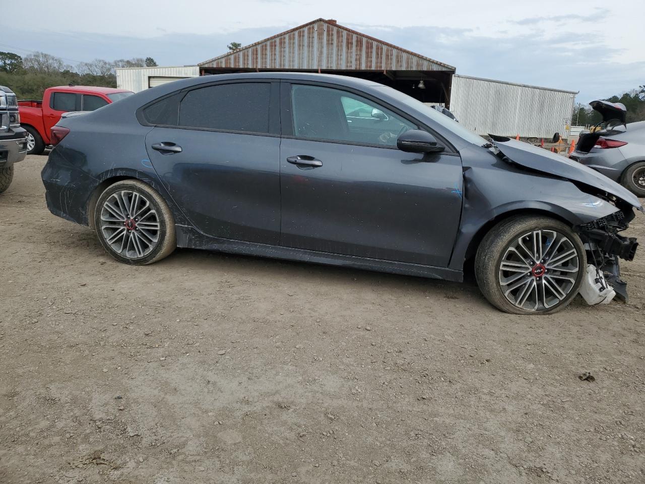 2023 Kia Forte - Image 4