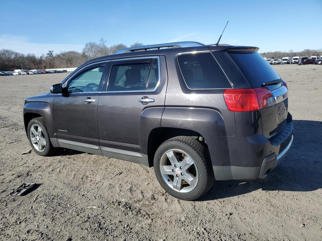 2013 GMC Terrain - Image 2