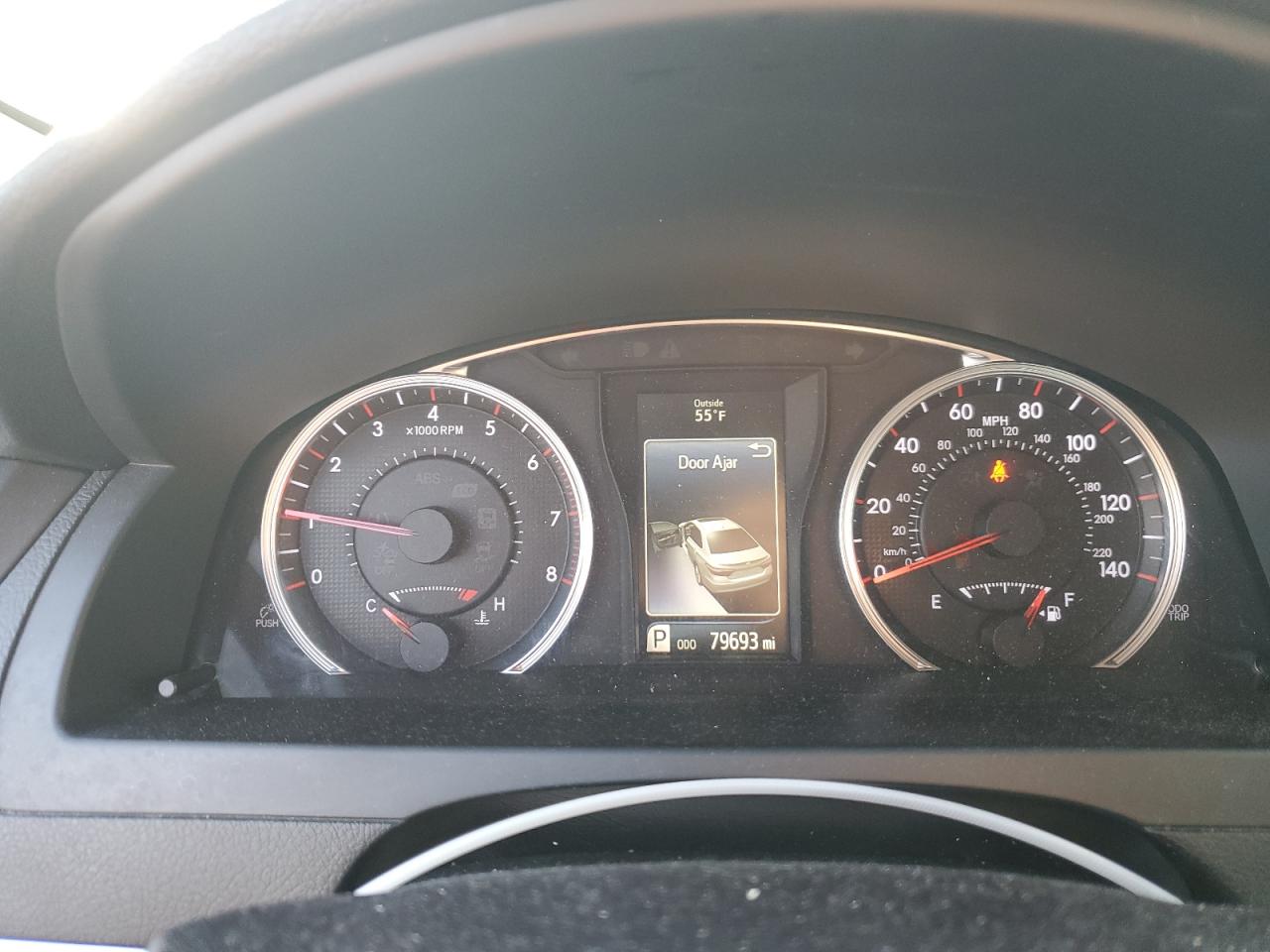 2016 Toyota Camry - Image 9