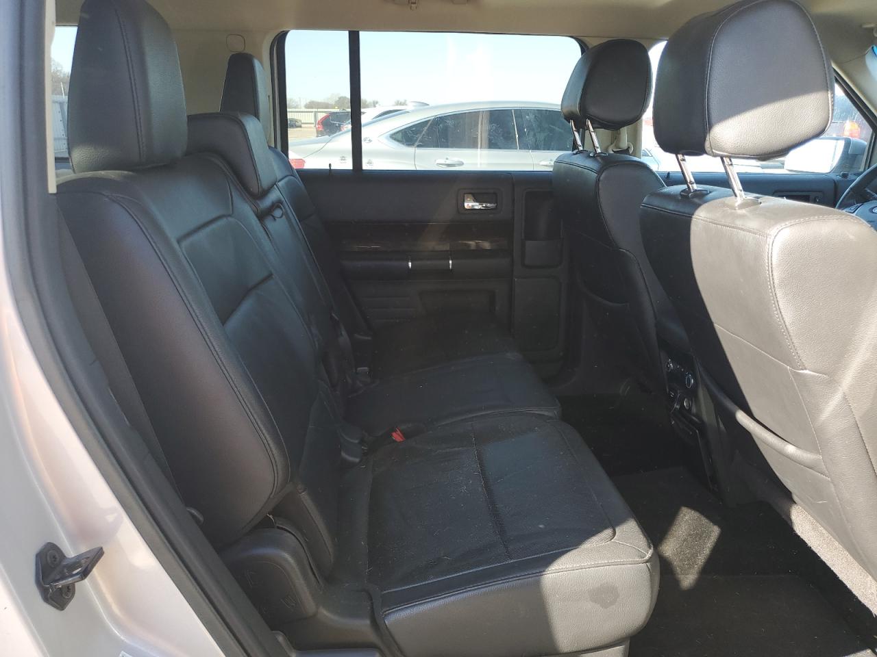 2019 Ford Flex - Image 10