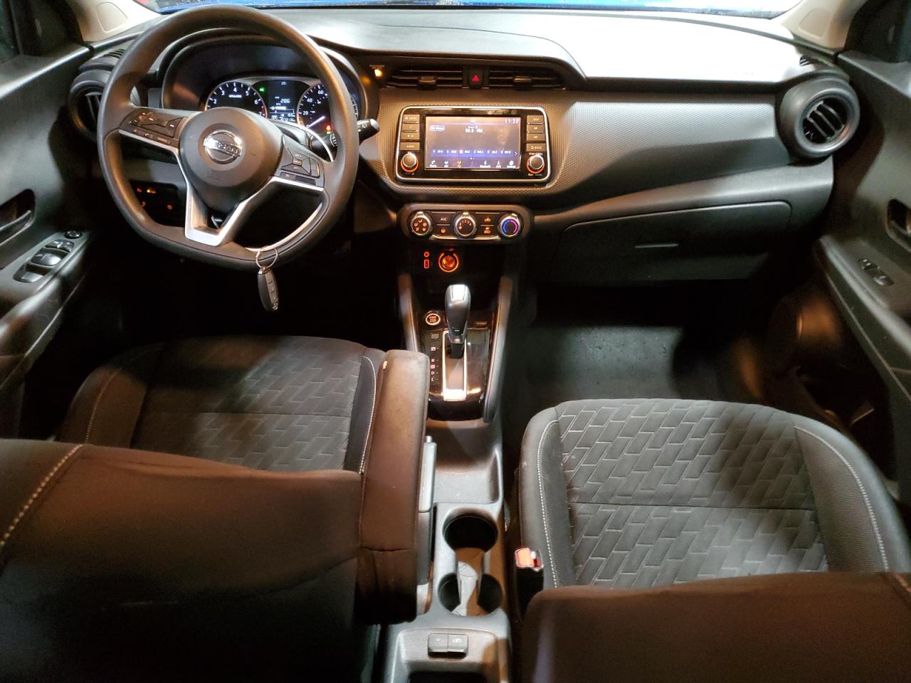 2021 Nissan Kicks - Image 8