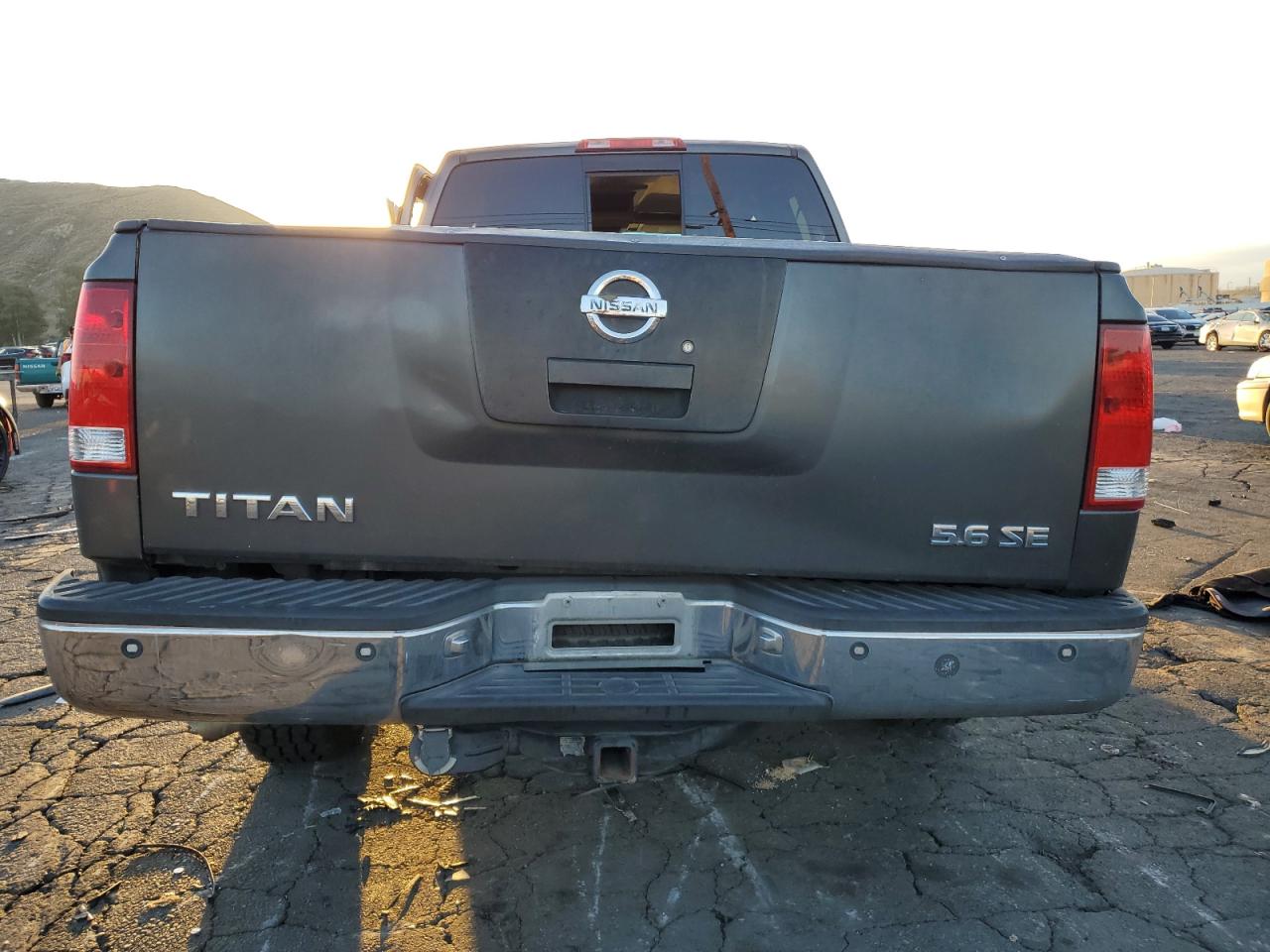 2005 Nissan Titan - Image 6