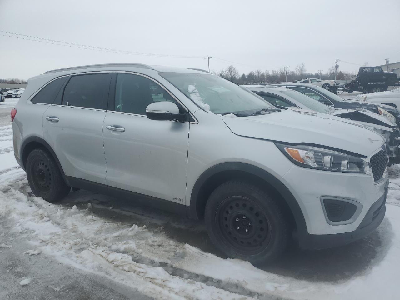 2017 Kia Sorento - Image 4