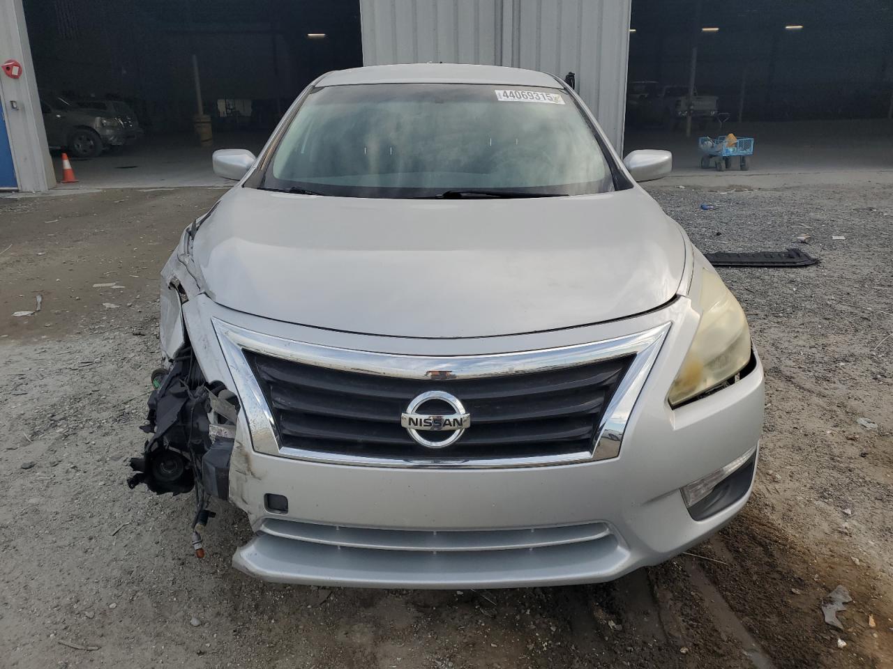 2014 Nissan Altima - Image 5