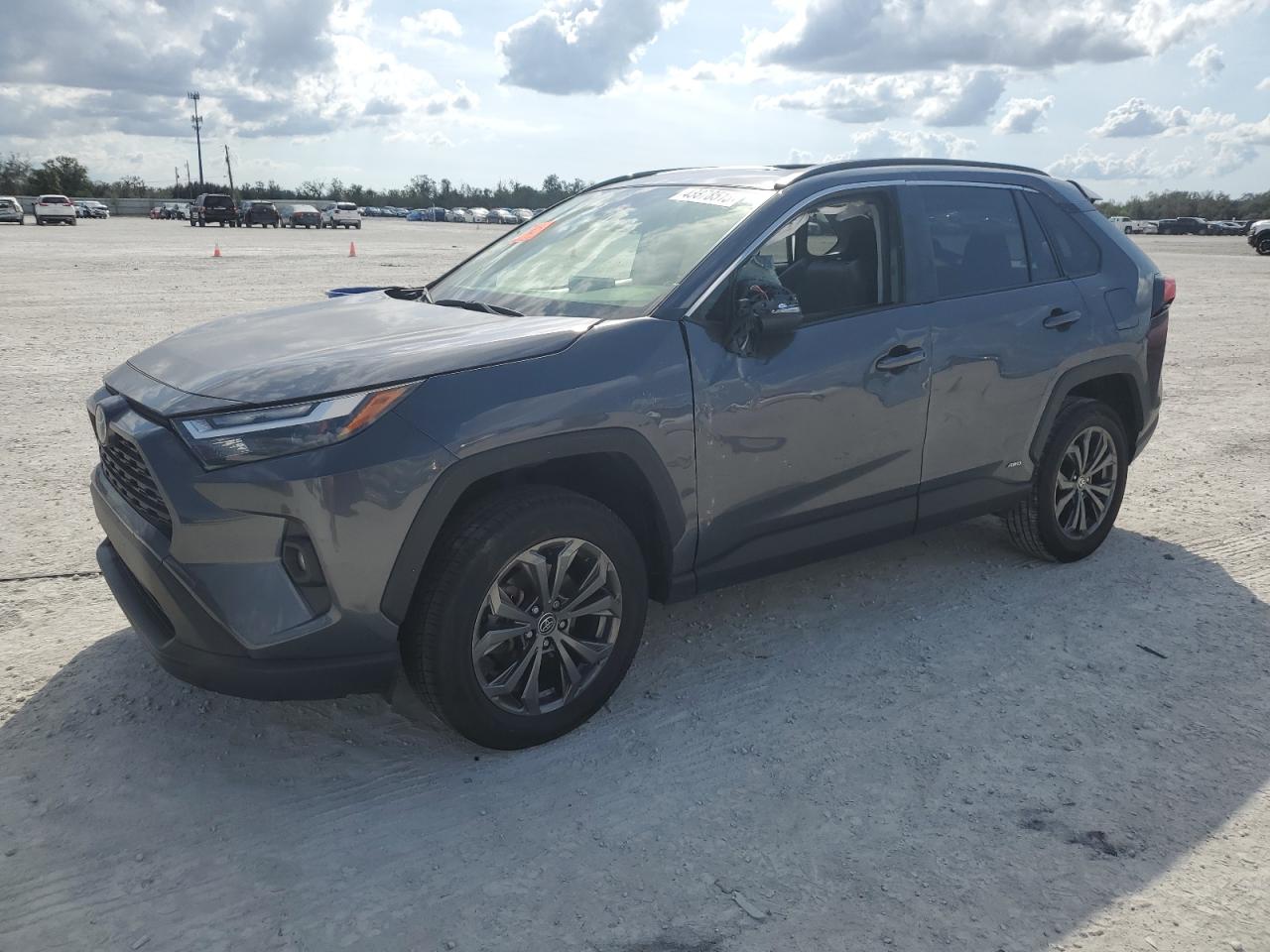 2022 Toyota RAV 4 - Image 1
