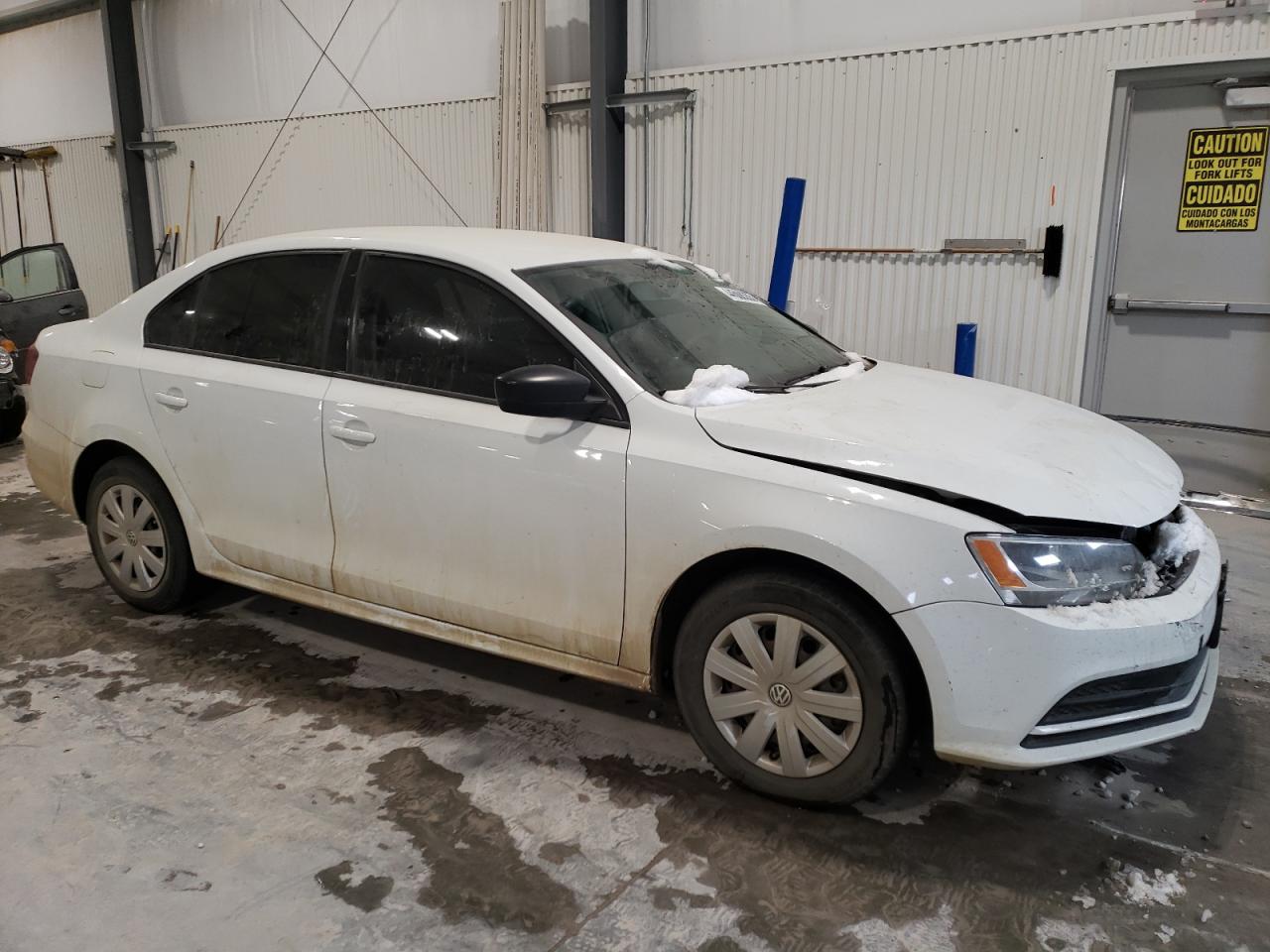 2016 Volkswagen Jetta - Image 4