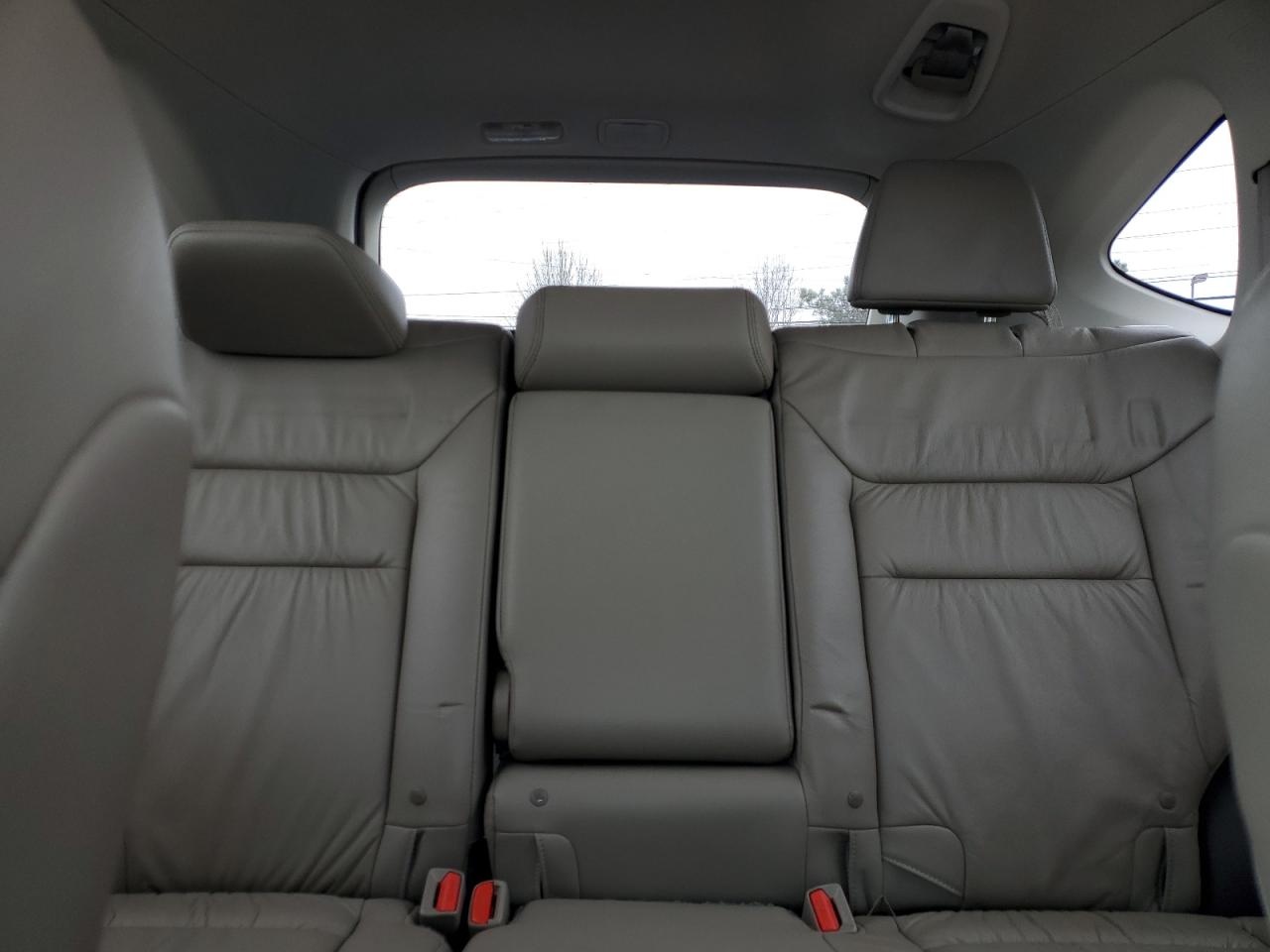 2013 Honda CR-V - Image 10