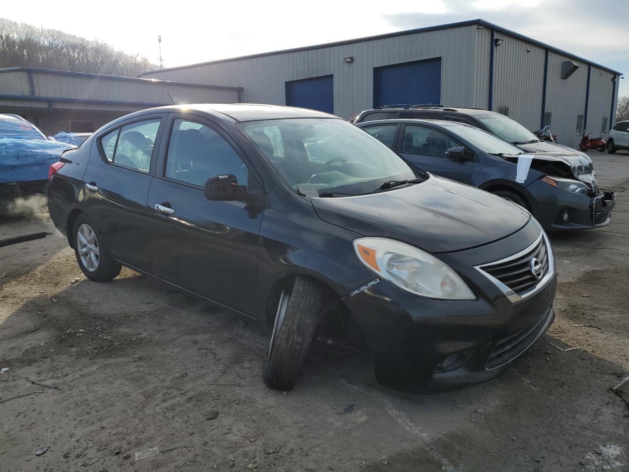 2012 Nissan Versa - Image 4