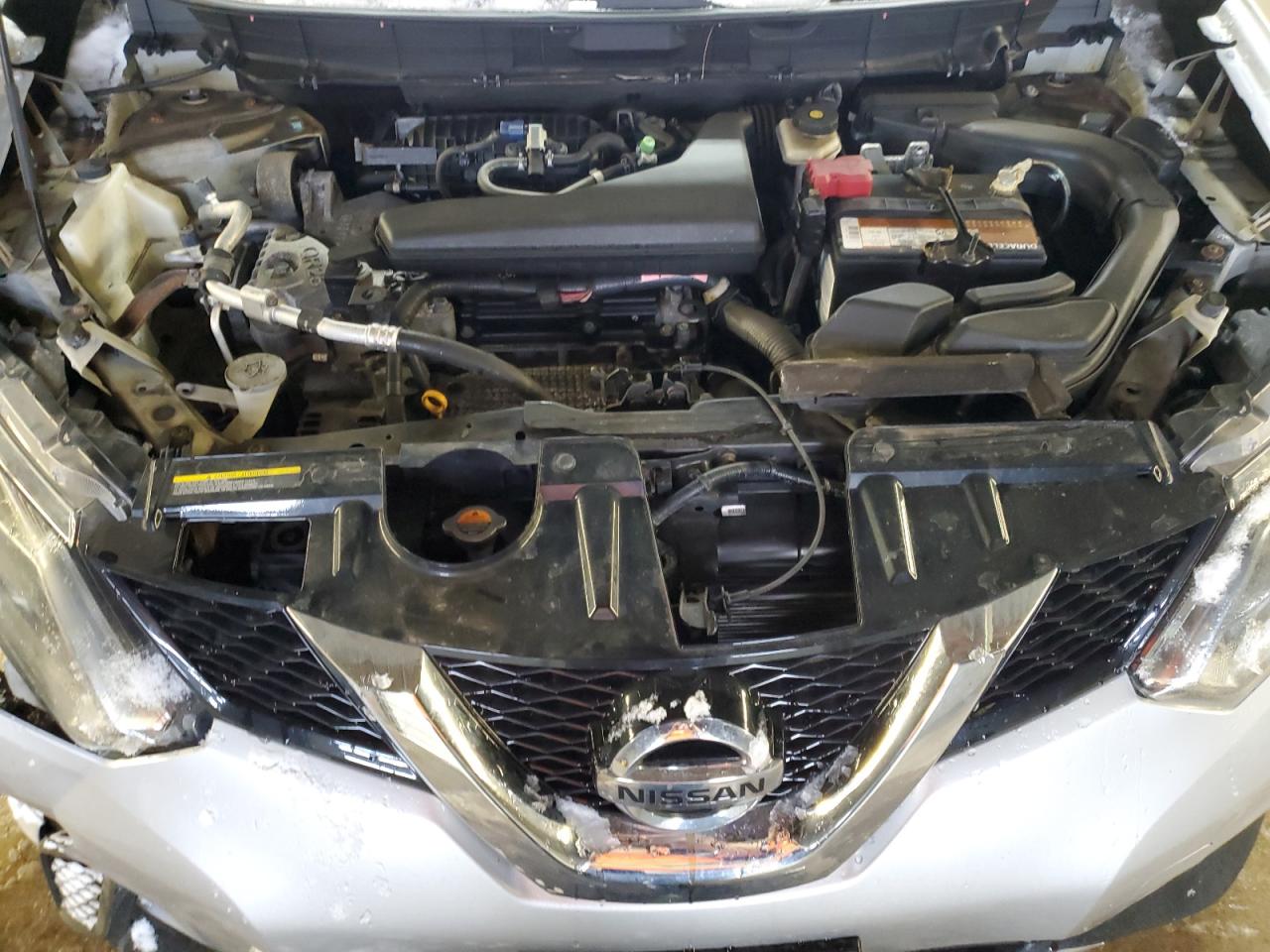2016 Nissan Rogue - Image 12