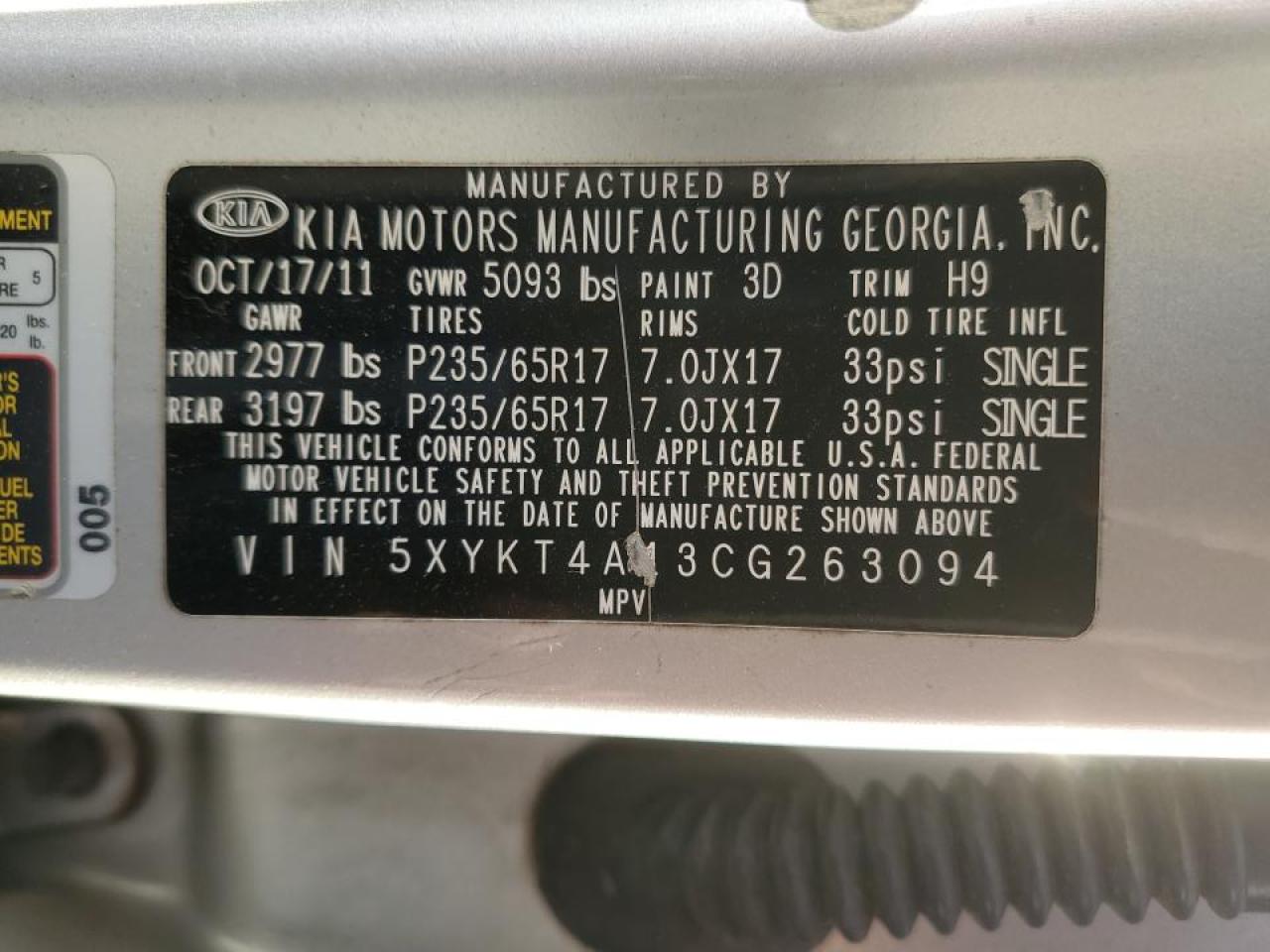 2012 Kia Sorento - Image 13