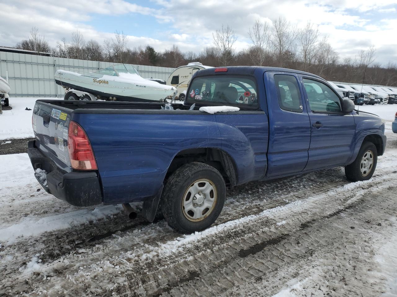 2015 Toyota Tacoma - Image 3